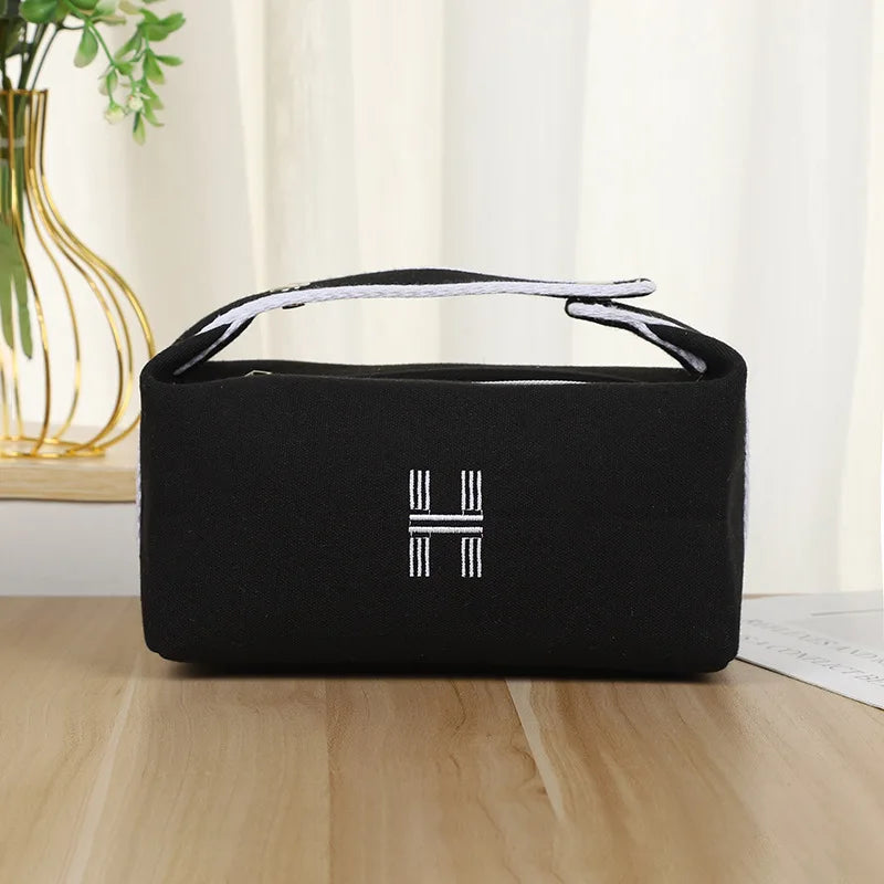 Cosmetic Bag Dustproof Zipper Handbag
