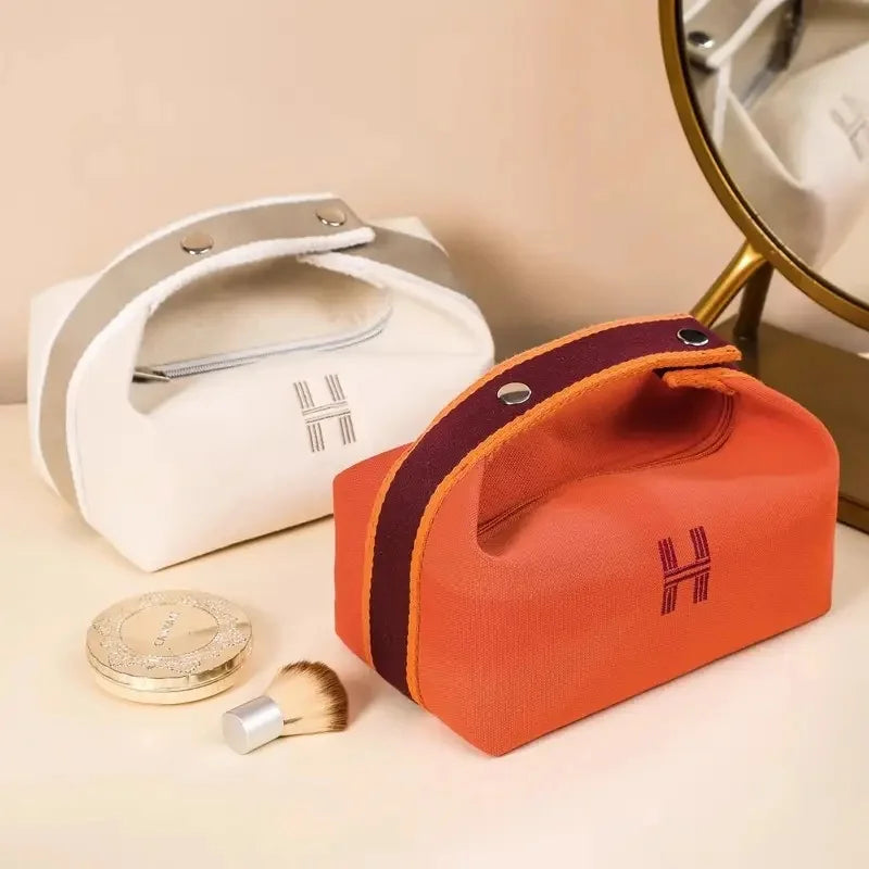 Cosmetic Bag Dustproof Zipper Handbag