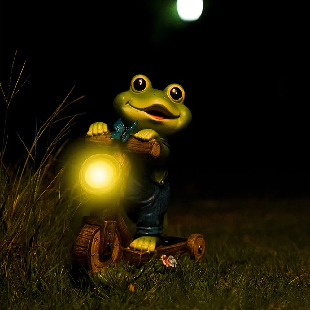 Resin Garden Frog Statue with Solar Light Frog
