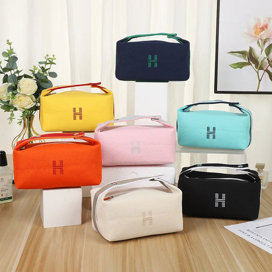 Cosmetic Bag Dustproof Zipper Handbag